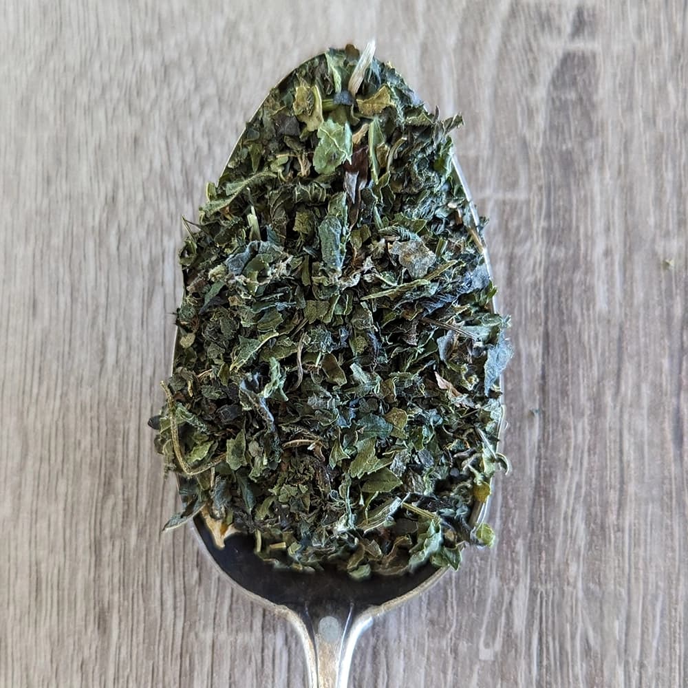 Cut nettle tea — cha de urtiga cortado sku1041
