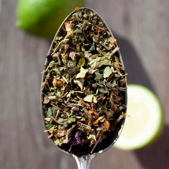 Refreshing Organic Lemon-Mint Herbal Tea — green tea with green lemon